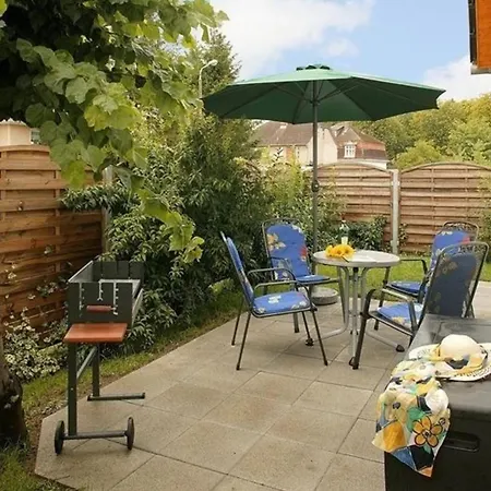 In Bansin Mit Garten, Terrasse Und Grill Σπίτι διακοπών *